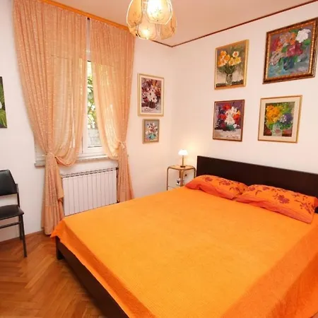 With A Parking Space Icici, Opatija - 7822 Apartman *