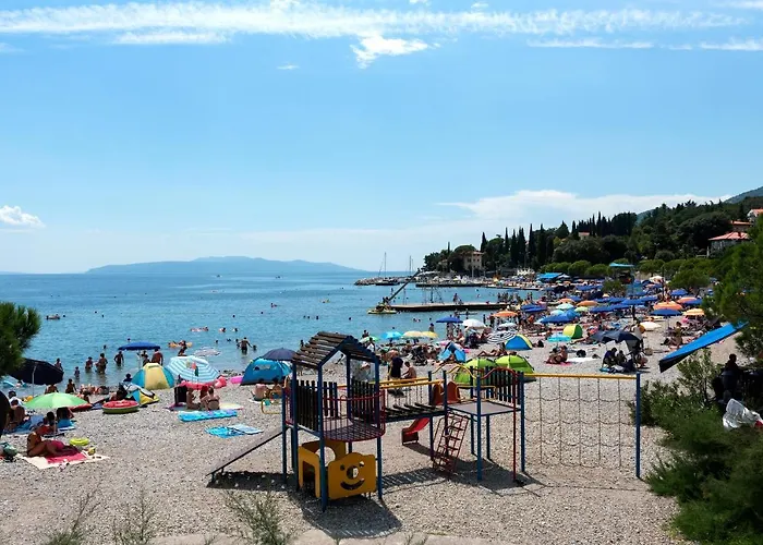 With A Parking Space Icici, Opatija - 7822 Ičići