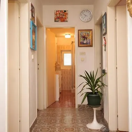 Apartment With A Parking Space Icici, Opatija - 7822
